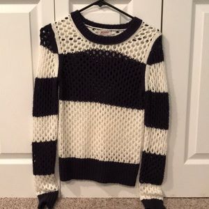 purple & white sweater 💜